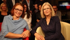 Dr. Sabine Oanien und Birte Ernestus-Holtkamp